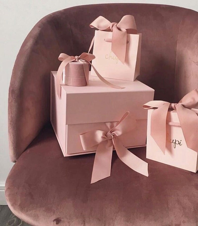 10+ Perfect Birthday Gift Ideas For Mom From Daughter 16 Birthday gift box for mom