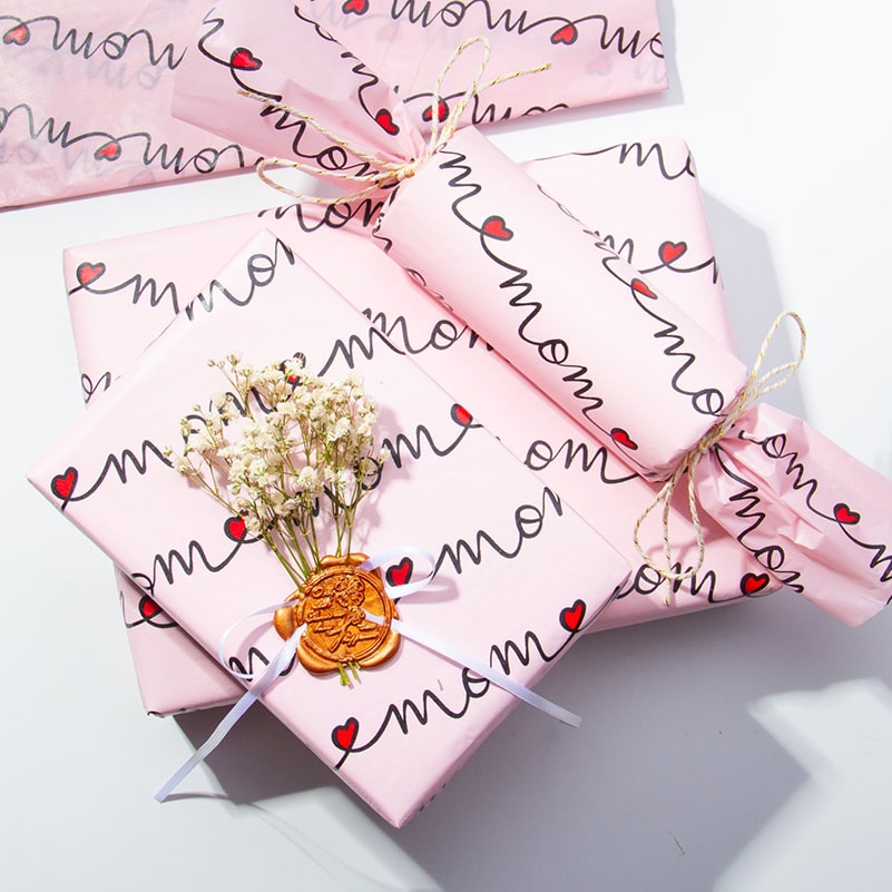 10+ Perfect Birthday Gift Ideas For Mom From Daughter 15 Pattern gift wrapping paper