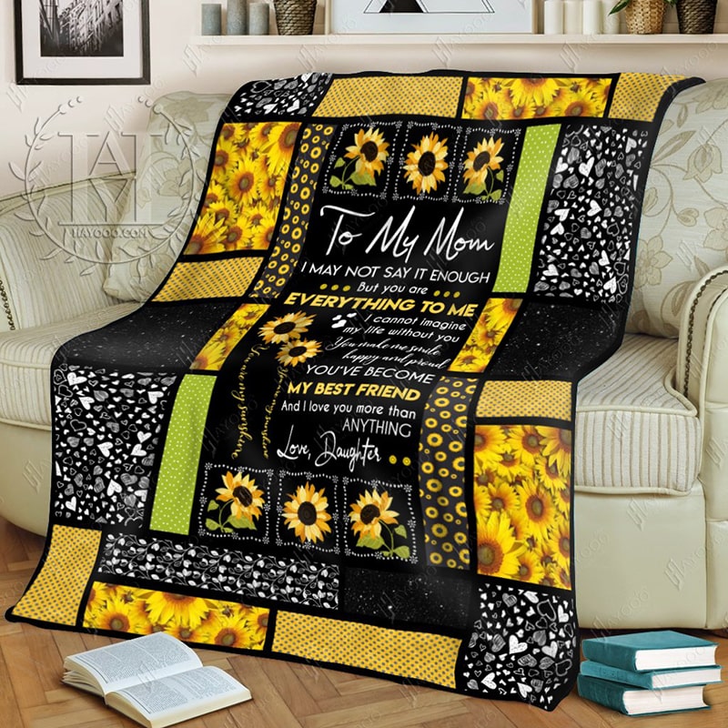 10+ Perfect Birthday Gift Ideas For Mom From Daughter 9 Blanket for mom