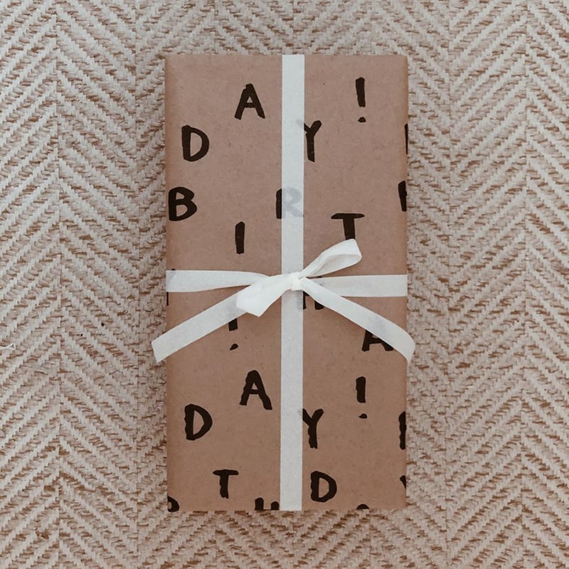 10+ Perfect Birthday Gift Ideas For Mom From Daughter 13 Kraft paper birthday gift for mom