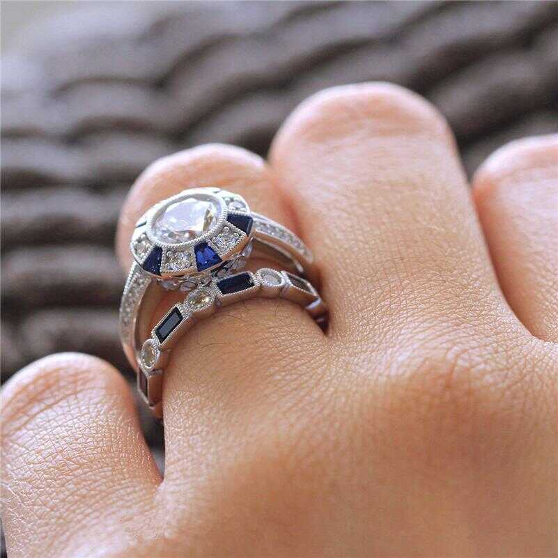 20 Best 5-Year Wedding Anniversary Gift Ideas For 2022 16 gift for five year couple