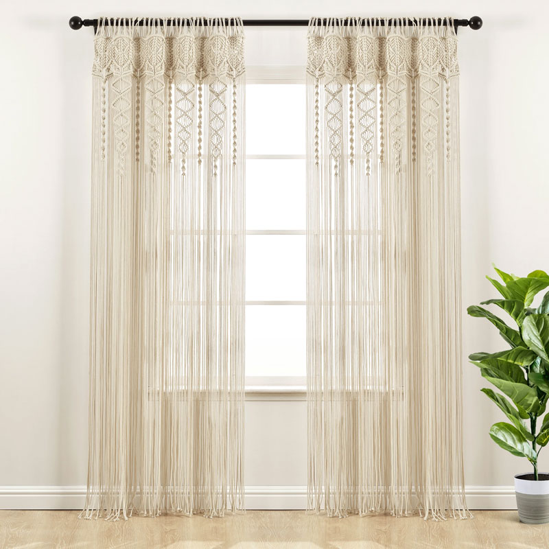 20 Gorgeous Boho Bedroom Decor Ideas For Free-spirited Style 11 boho curtains