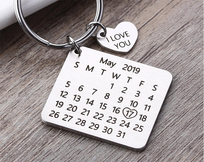The 22 Best 10th Wedding Anniversary Gift Ideas Your Other Half Will Love 6 tin keyring