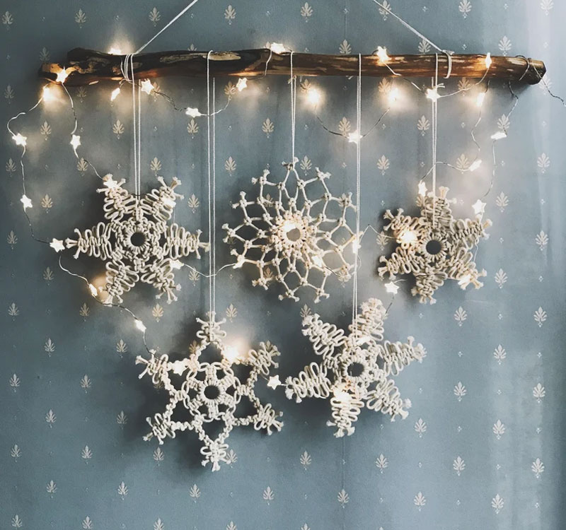 Top 20 Christmas Wall Decor Ideas To Make Your Home Festive 6 Snowflake wall decor