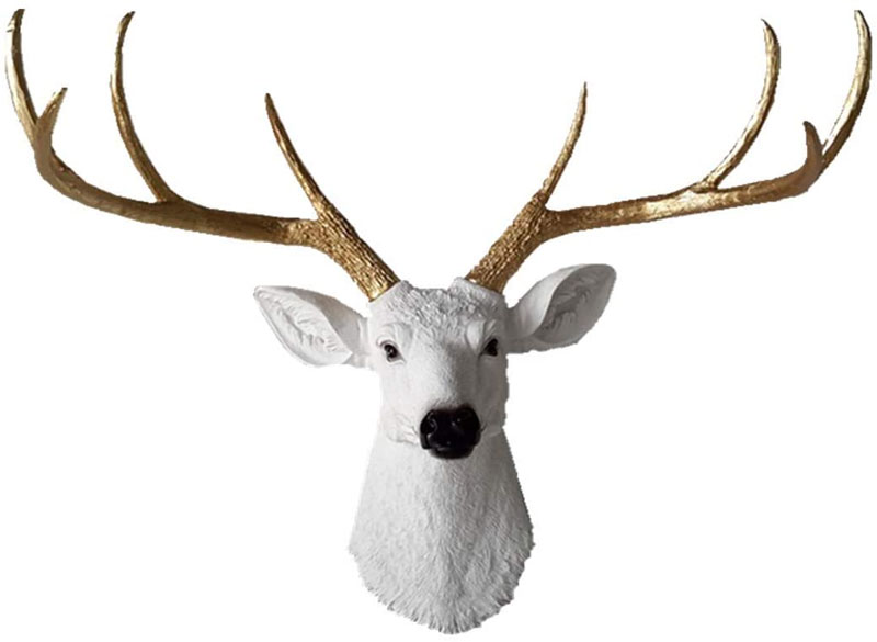Top 20 Christmas Wall Decor Ideas To Make Your Home Festive 18 Christmas Wall Decor Ideas