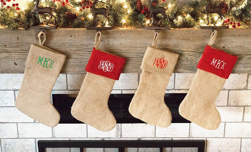 26 Fabulous Farmhouse Christmas Decor Ideas For Joyful Home 16 personalized stockings