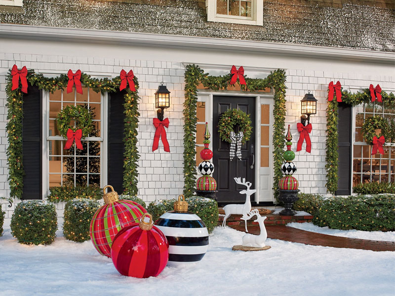 26 Fabulous Farmhouse Christmas Decor Ideas For Joyful Home 10 Farmhouse Christmas decor