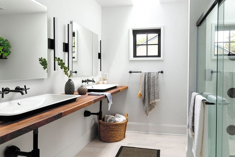 20+ Modern Farmhouse Bathroom Design Inspirations For 2021 19 modern farmhouse bathroom