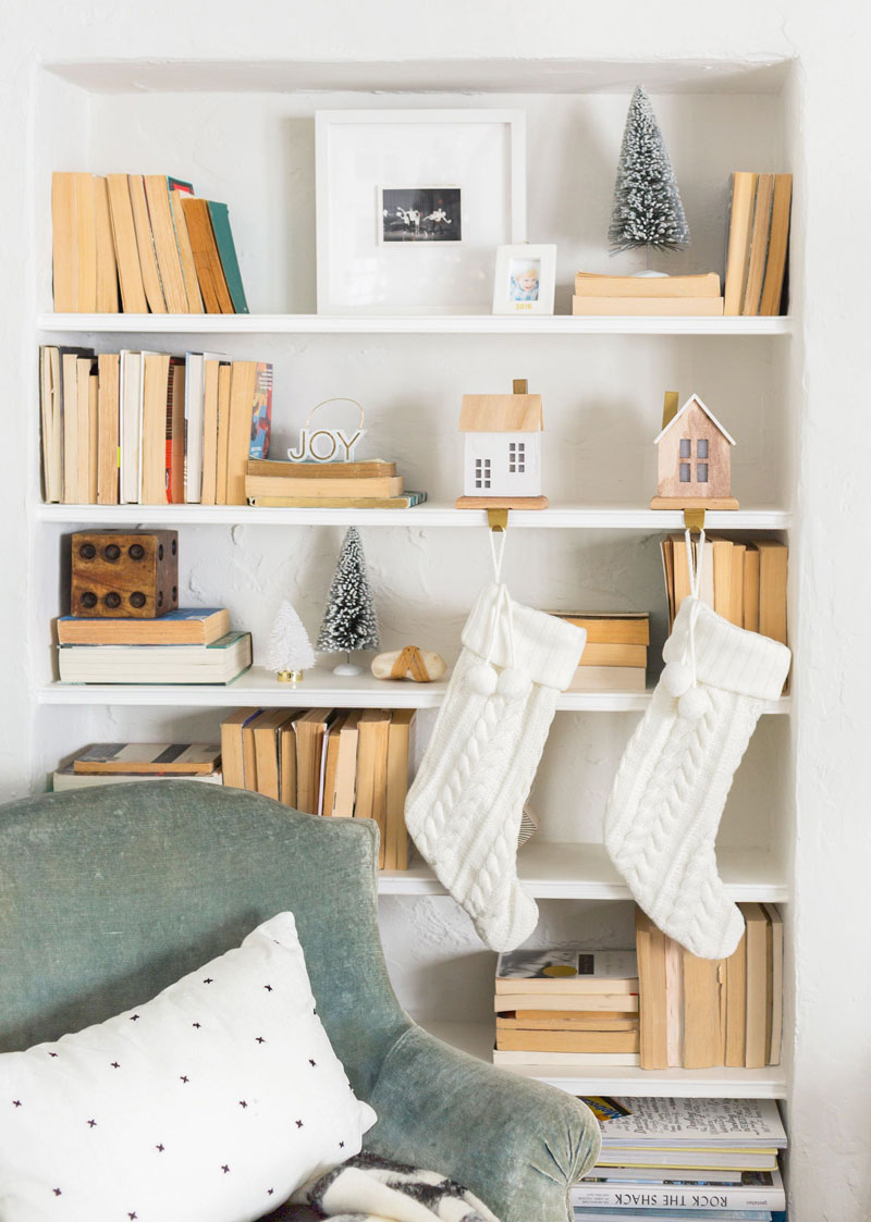21 Festive And Trendy Christmas Living Room Decor Ideas 19 Christmas bookshelf decor