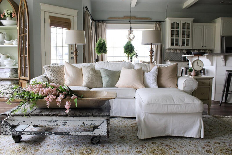 33 Fresh Spring Living Room Decor Ideas & Color Palettes For Farmhouse 18 Spring living room decor
