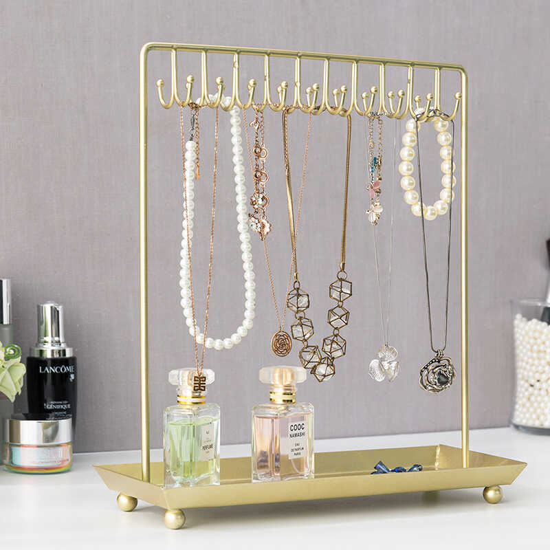 30+ Romantic Valentine's Day Gifts For Wife To Unwrap This Year 30 valentine gifts for wife