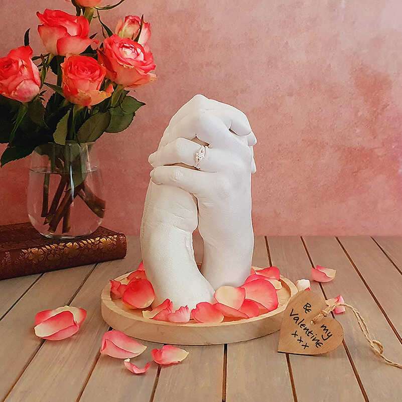15 Best Anniversary Gifts For Parents They’ll Love 16 anniversary gifts for parents