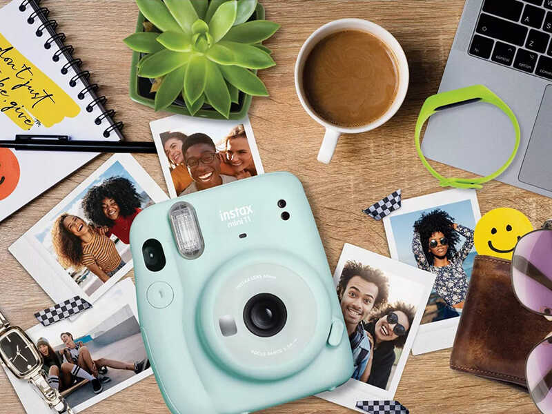 13 Amazing Anniversary Gift Ideas For Couples in 2022 4 anniversary gift ideas for couples